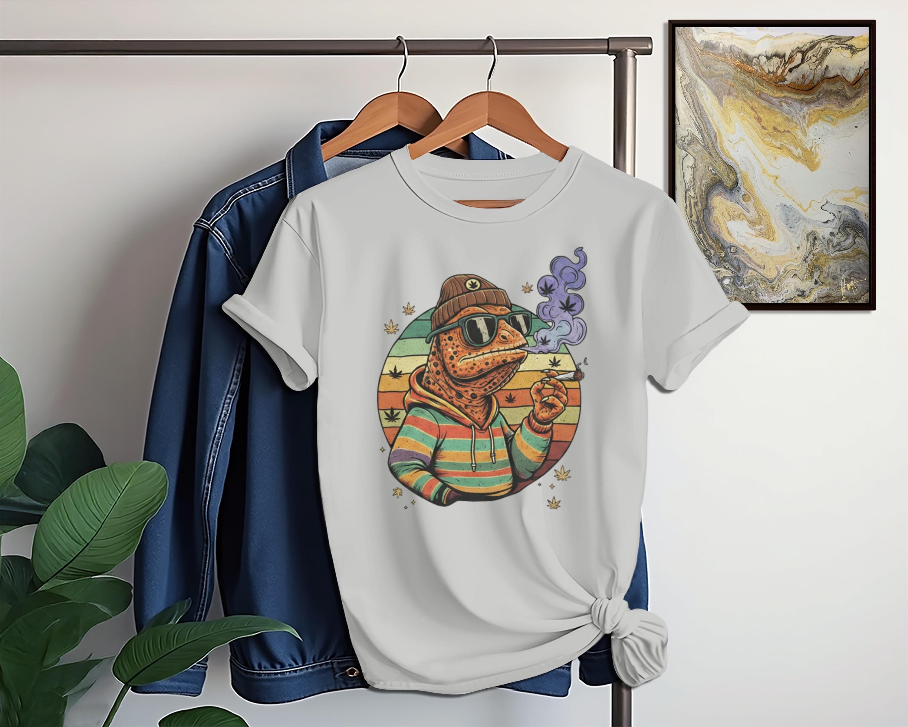 Funny Lizard T-Shirt, Cool Reptile Graphic Tee, Trendy Animal Design Shirt, Unique Casual Wear, Hipster Style Clothing