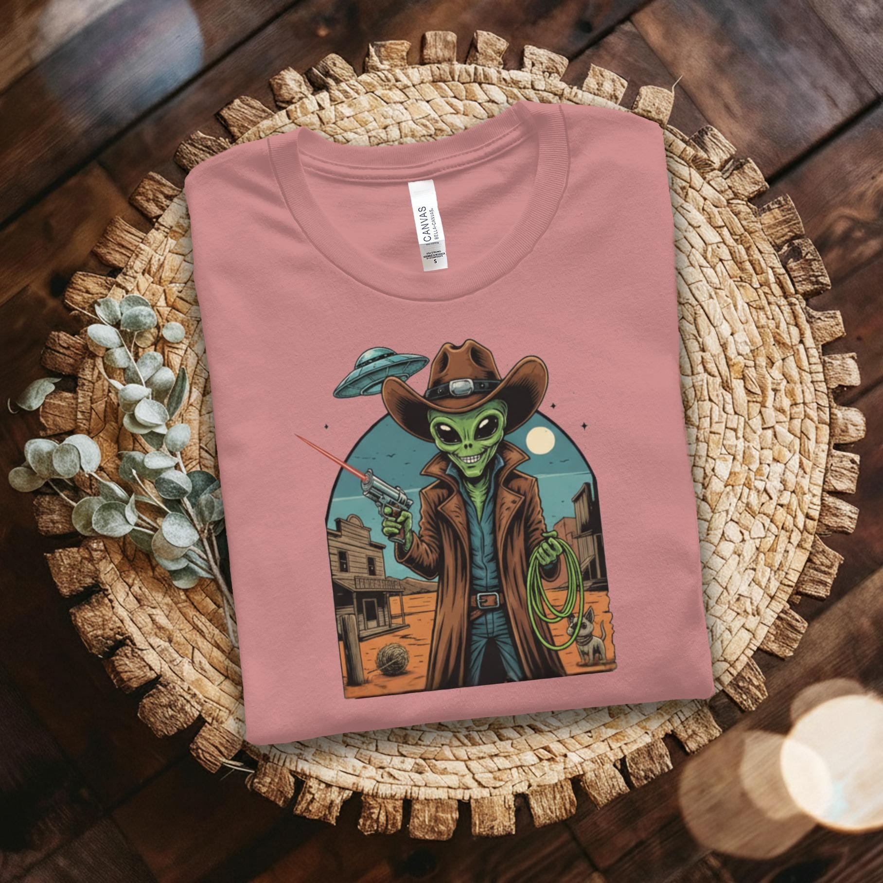 Alien Cowboy T-Shirt, Space Western Tee, Extraterrestrial Outlaw Shirt, Sci-Fi Cowboy Graphic Tee, Fun Alien Gift