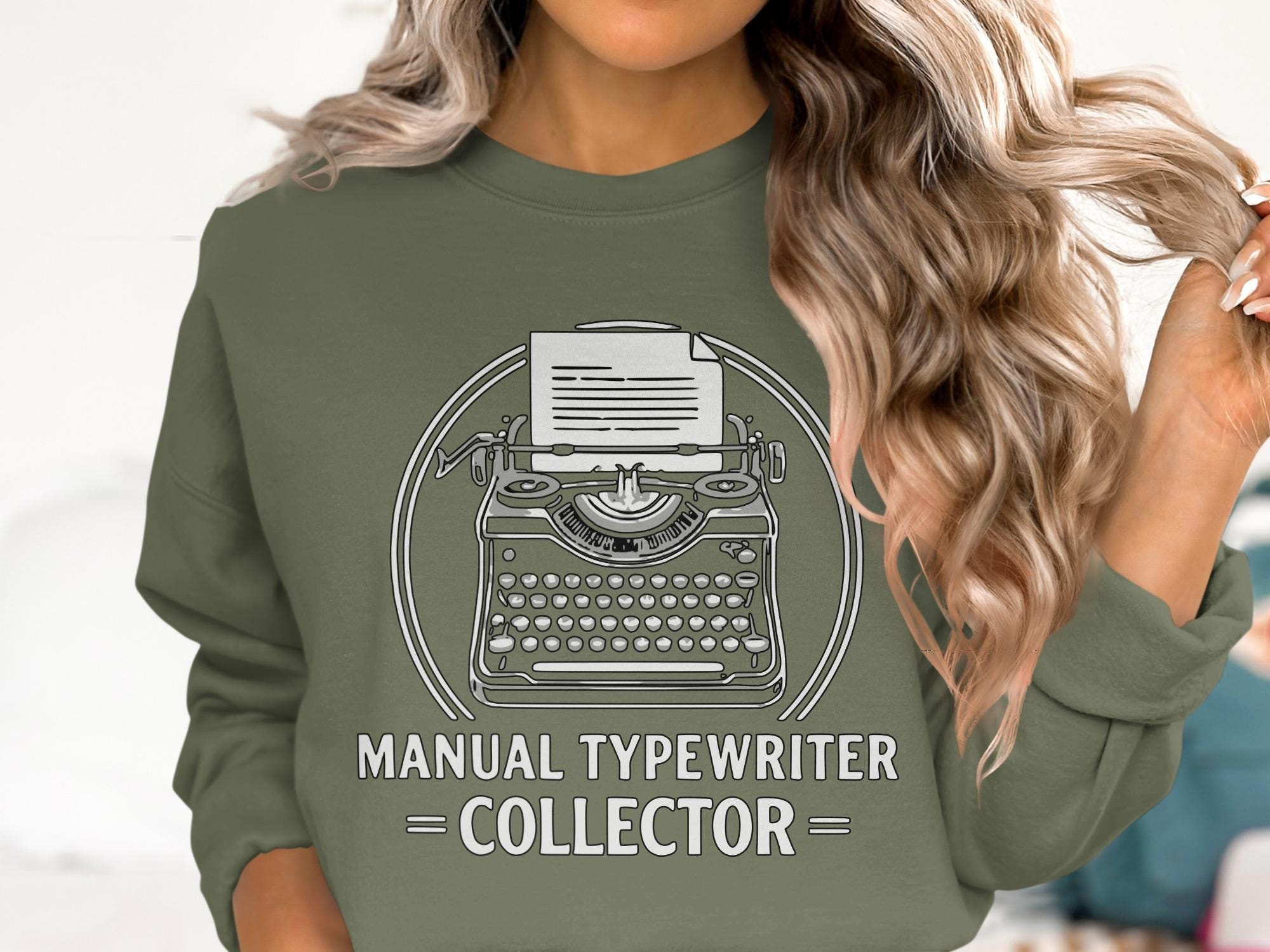 Manual Typewriter Collector T-Shirt, Retro Vintage Style Shirt, Gift for Writers, Comfort Colors Tee, Typewriter Shirt