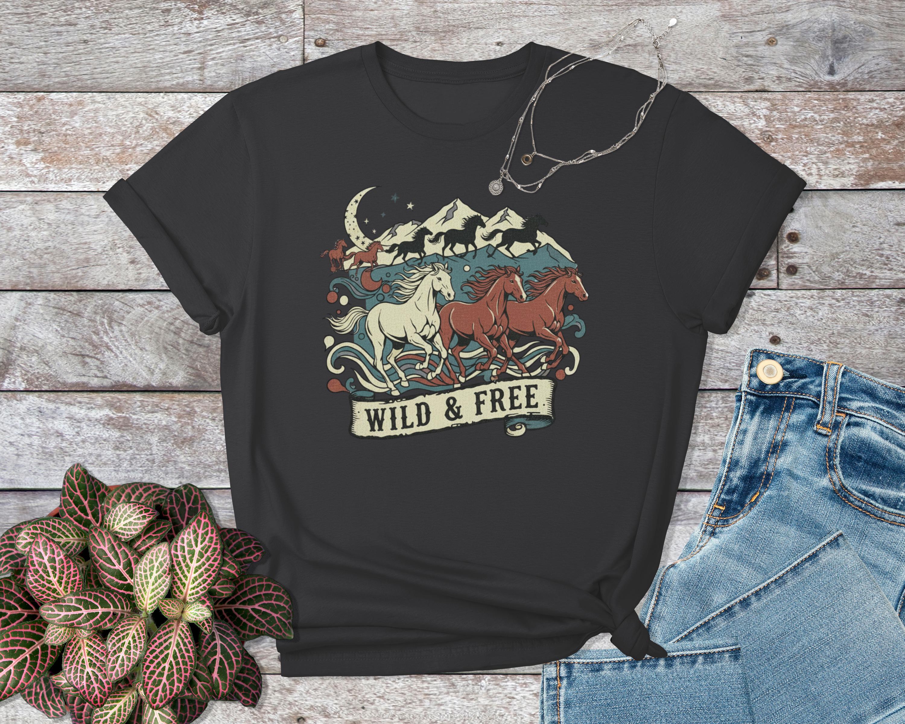 Vintage Wild and Free Horse Graphic T-shirt, Equestrian Art Tee, Retro Cowboy Style Shirt, Nature Adventure Graphic Tee