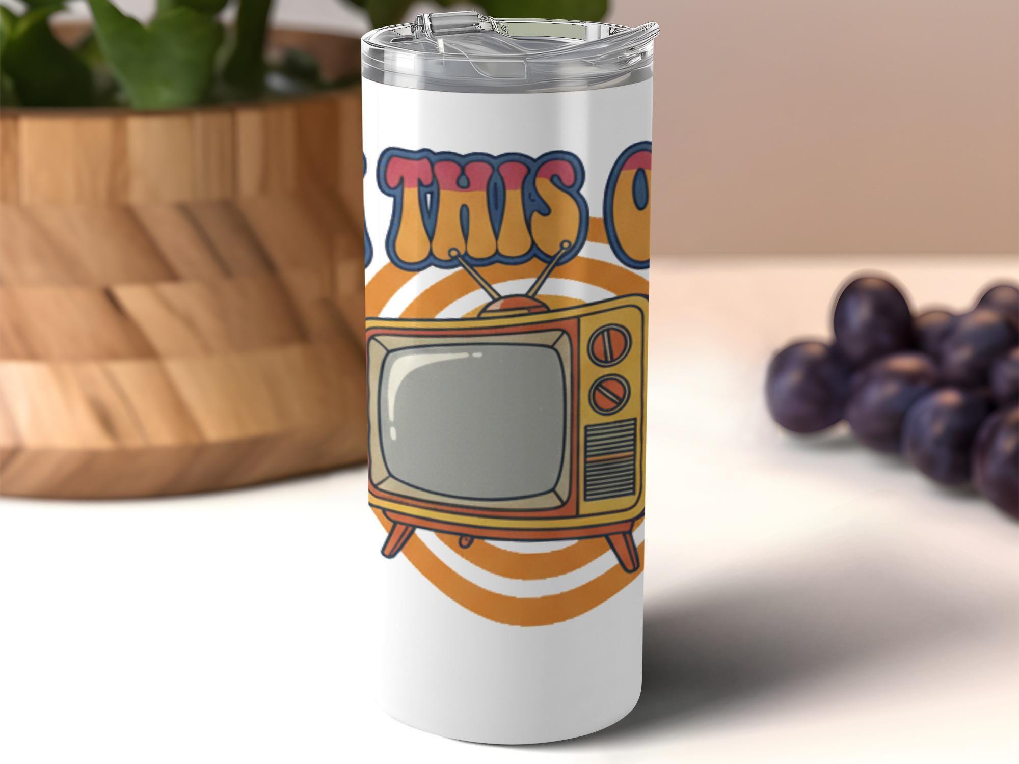 Vintage tv Tumbler, Retro Television Design Insulated Tumbler, Classic tv Lover Gift, Unique tv Art Drinkware, Nostalgic tv Mug
