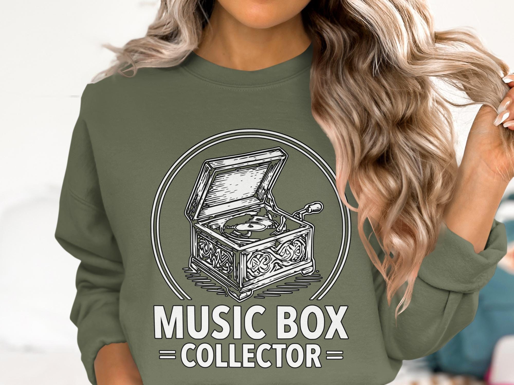 Music Box Collector T-Shirt, Vintage Record Player Tee, Music Lover Gift, Retro Style Shirt, Vinyl T-Shirt, Comfort Colors Shirt, Gift for