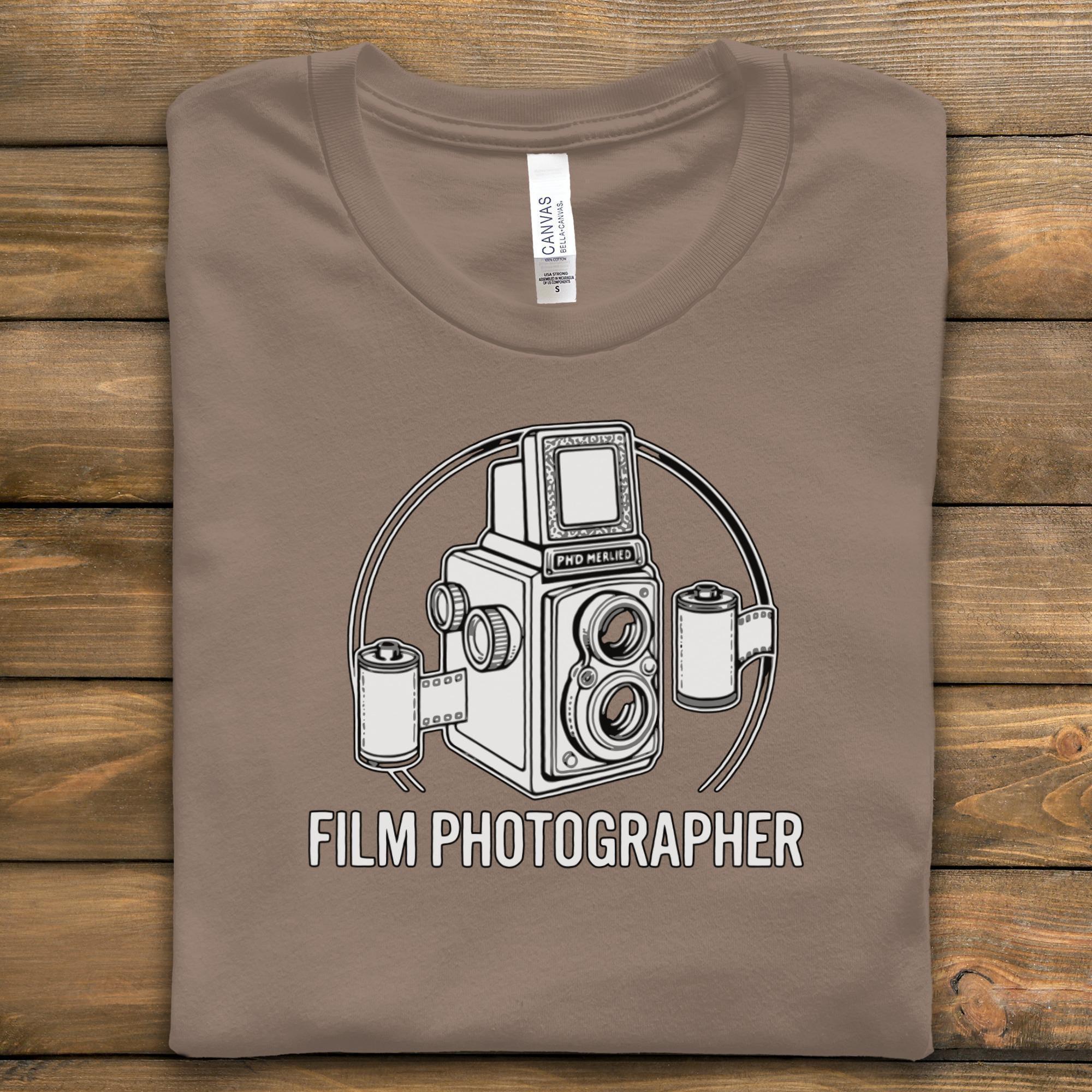 Film Photographer T-Shirt, Vintage Camera Tee, Photography Lover Gift, Analog Photography Shirt, Old Camera Graphic T Shirt