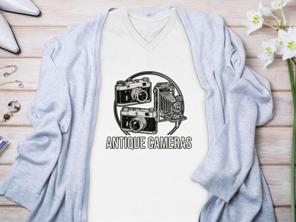 Vintage Camera T-Shirt, Photographer Gift, Antique Cameras Tee, Retro Camera Lover Shirt, Camera T-Shirt, Graphic Tee for Photography Fans
