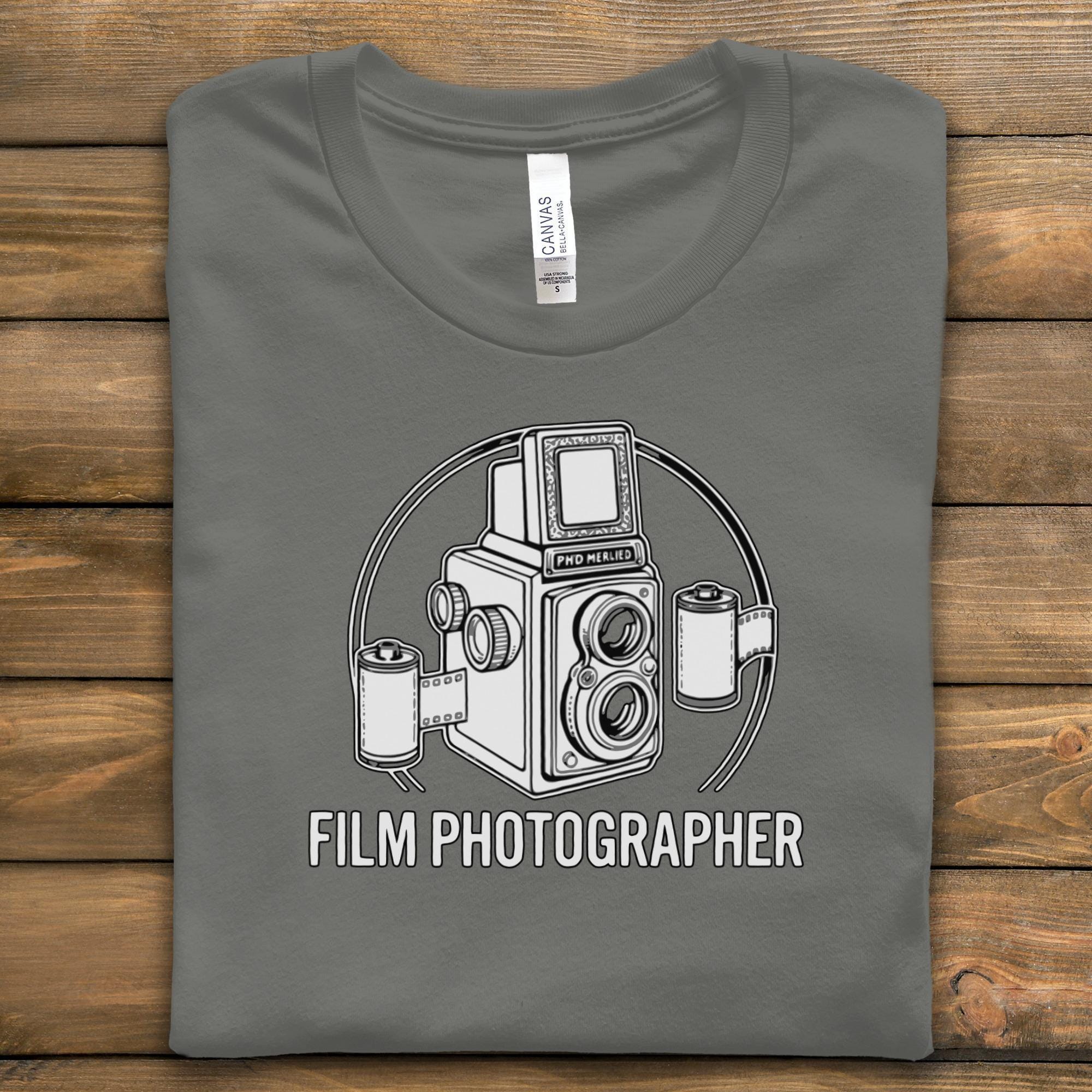 Film Photographer T-Shirt, Vintage Camera Tee, Photography Lover Gift, Analog Photography Shirt, Old Camera Graphic T Shirt