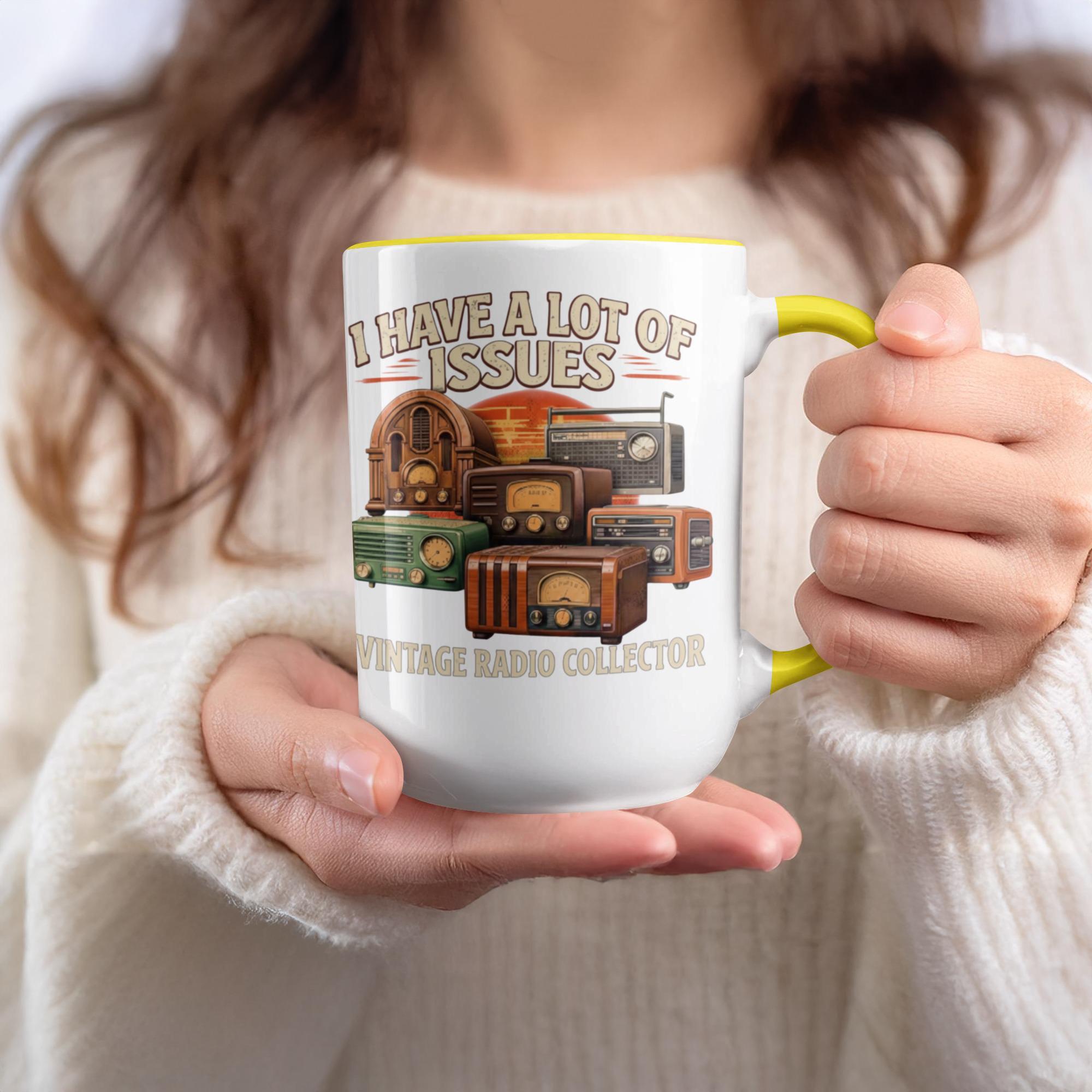 Vintage Radio Collector Mug, Retro Radio Design Coffee Cup, Fun Gifts for Radio Enthusiasts, Unique Collectors Item