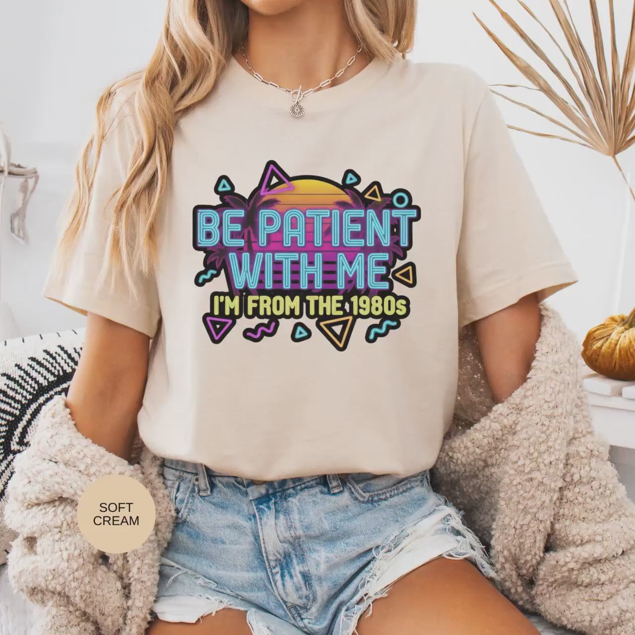 Retro 80s T-Shirt, Be Patient with Me, Vintage Style Tee, Throwback Fashion, 1980s Nostalgia, Graphic T-Shirt, 80s Inspired Shirt